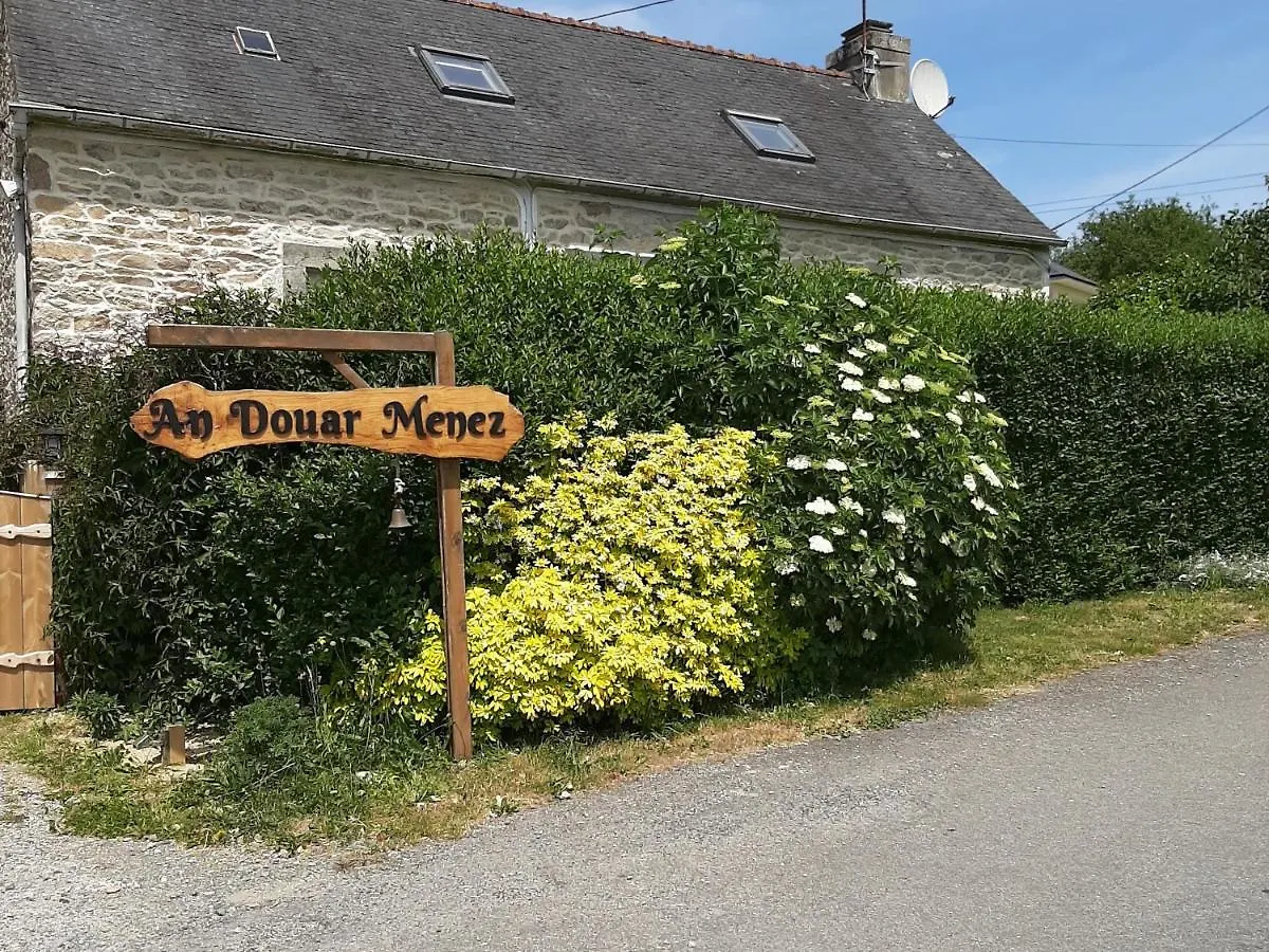 Gites Breton An Douar Menez Gourin