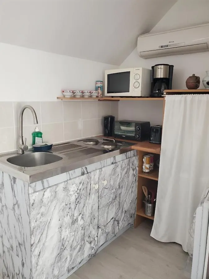 Holiday home Gites Breton An Douar Menez Gourin